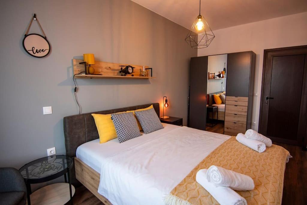 Аpartment With Free Parking Apartment Sofia Exterior foto