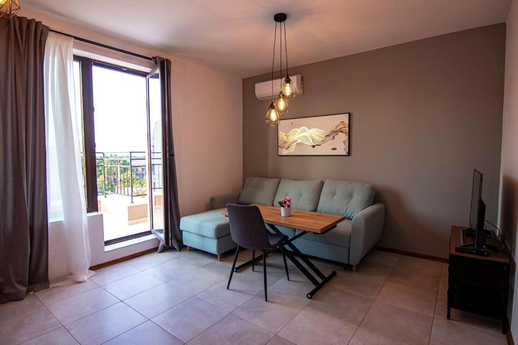 Аpartment With Free Parking Apartment Sofia Exterior foto